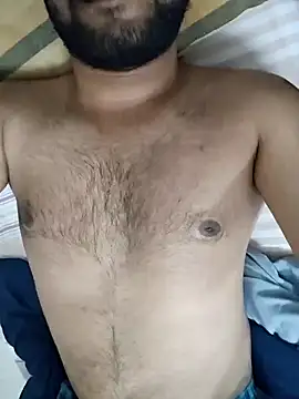 Snapshot of Vickyy_001 chatting on January 23, 2025, 5:10 pm Vickyy 001 online show from January 23, 2025, 5:10 pm