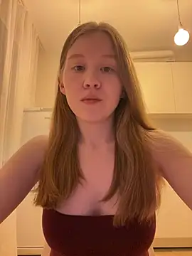 Eva Weyne online show from March 8, 2026, 9:29 pm