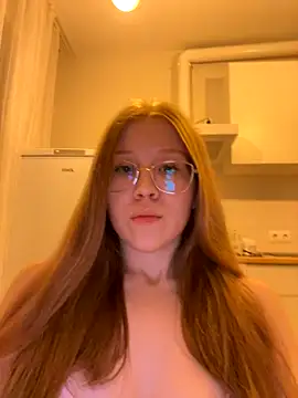 Eva Weyne online show from October 8, 2025, 7:25 pm