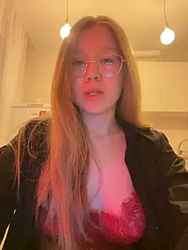 Eva Weyne online show from February 4, 2025, 6:27 pm