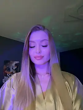 Sweet  Milly online show from January 19, 2025, 6:32 pm