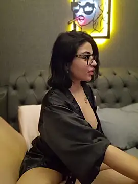 Esmertarcinim online show from March 28, 2026, 3:24 pm