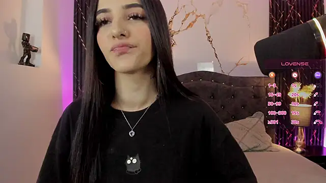 devlin violett online show from November 9, 2025, 3:32 am