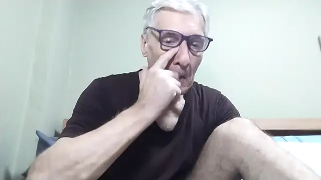 BIGUNCUTHARDCOCK online show from November 10, 2025, 1:54 am