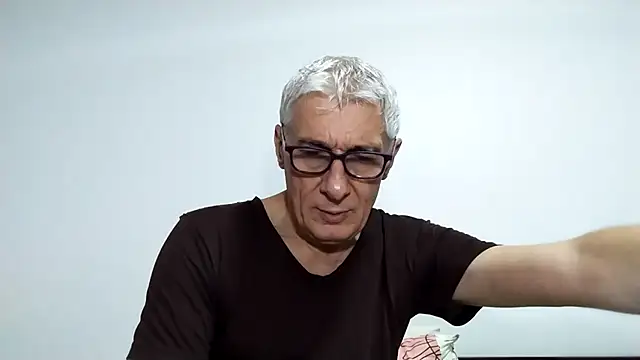 BIGUNCUTHARDCOCK online show from February 3, 2026, 6:22 am