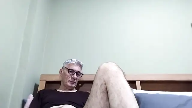 BIGUNCUTHARDCOCK online show from October 5, 2025, 3:41 am