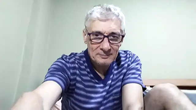 BIGUNCUTHARDCOCK online show from October 26, 2025, 12:49 pm