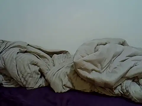 Giannah01 online show from September 28, 2025, 12:06 am