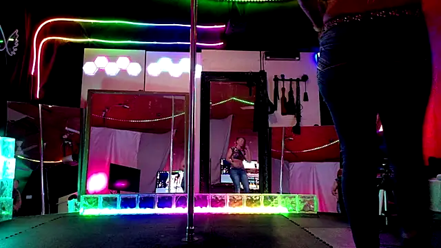 MadisonMarie online show from March 23, 2025, 4:05 am