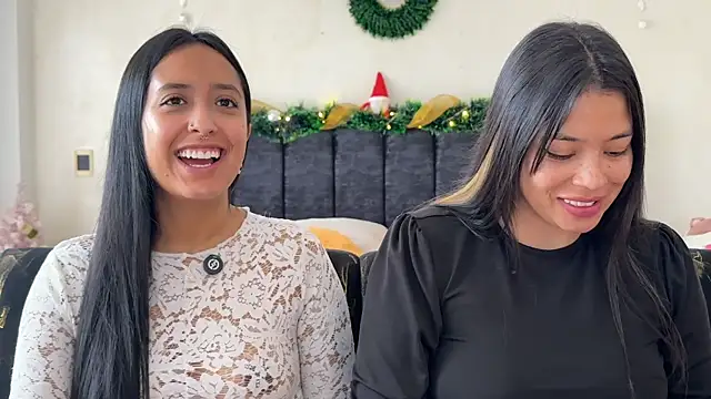 2SummerLove1 online show from January 6, 2026, 8:24 pm