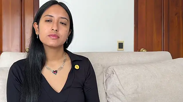 2SummerLove1 online show from October 25, 2025, 1:56 pm