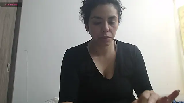 Anne purple online show from March 21, 2025, 4:51 pm