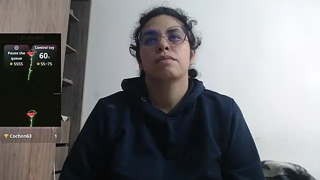 Anne purple online show from November 21, 2025, 4:39 pm