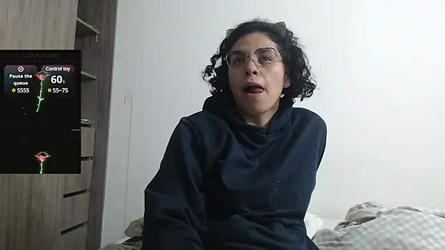 Anne purple online show from February 28, 2025, 3:37 pm