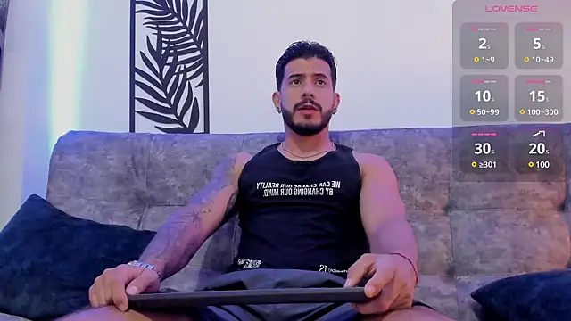 Snapshot of Bruno_Mattos chatting on February 5, 2025, 10:11 pm Bruno Mattos online show from February 5, 2025, 10:11 pm