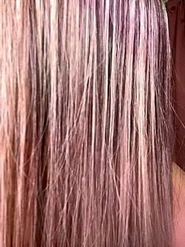 CristalGmez online show from October 9, 2025, 2:45 am