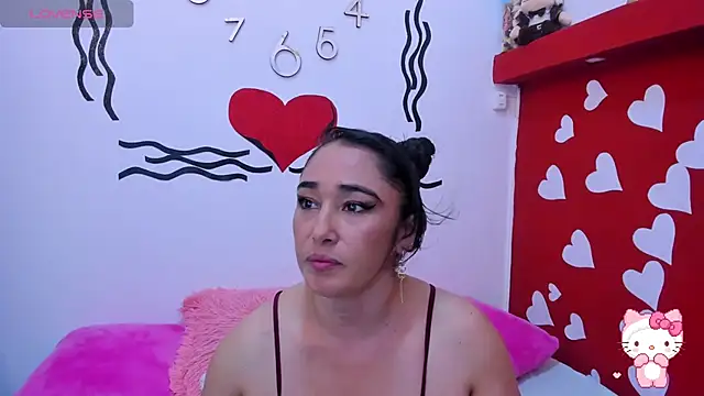 charlotte-11 online show from March 22, 2025, 3:20 pm