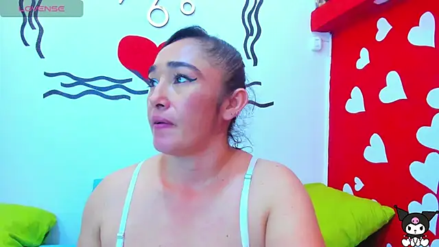 charlotte-11 online show from March 15, 2025, 5:59 pm