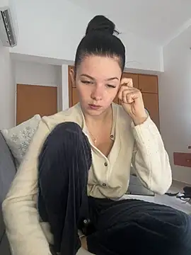 Snapshot of RoxiBlack chatting on February 25, 2026, 7:41 am RoxiBlack online show from February 25, 2026, 7:41 am