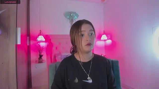 kimmy099 online show from February 7, 2025, 7:49 pm