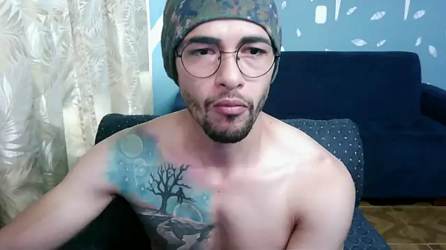 ponzothc online show from November 9, 2025, 8:46 pm