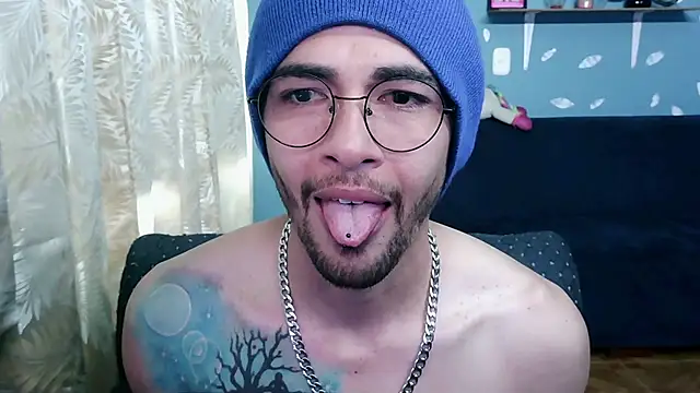 ponzothc online show from October 15, 2025, 9:56 pm