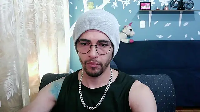 ponzothc online show from October 3, 2025, 7:26 pm