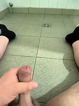 Yolinga205 online show from September 19, 2025, 1:48 pm