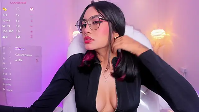 AzuraKindong online show from March 25, 2026, 7:24 pm