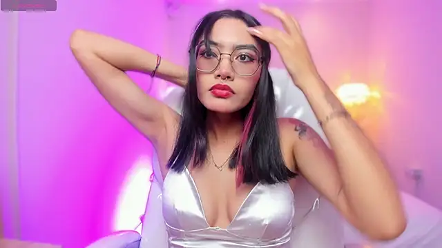 AzuraKindong online show from March 24, 2026, 7:03 pm