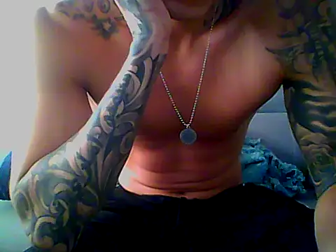 Skater29xx2 online show from February 13, 2025, 3:14 pm