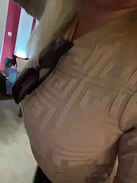 ChristyAdair online show from February 12, 2025, 4:22 pm