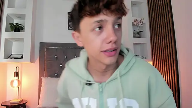 Tomy Rox online show from March 15, 2026, 8:16 pm