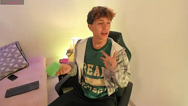 Tomy Rox online show from September 28, 2025, 4:19 am