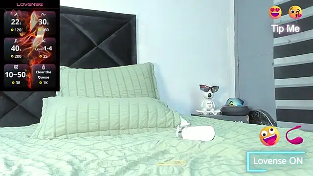 Dancelwashington online show from September 12, 2025, 6:07 pm