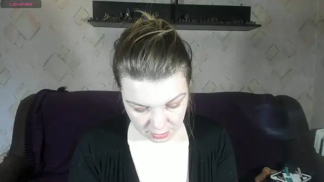 DarkIlona online show from January 14, 2025, 11:53 am