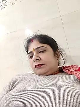 Husnpari20 online show from December 17, 2025, 4:50 am