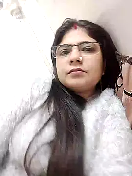 Husnpari20 online show from January 28, 2025, 9:30 am