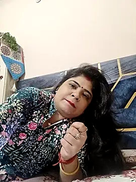 Husnpari20 online show from May 11, 2026, 7:10 am