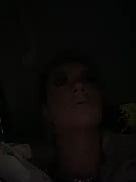 SecretSienna online show from April 15, 2026, 1:55 am