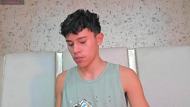 Angel esteban fx online show from March 1, 2025, 7:30 am