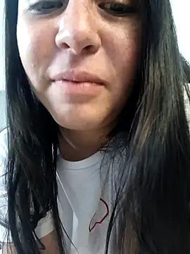 Snapshot of Arii_Vga chatting on January 15, 2025, 5:08 am Arii Vga online show from January 15, 2025, 5:08 am