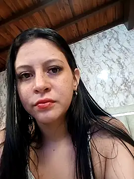 Snapshot of Arii_Vga chatting on December 5, 2024, 6:59 am Arii Vga online show from December 5, 2024, 6:59 am