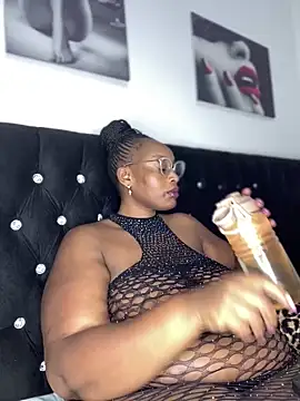 MsWhiteChocolatte online show from March 15, 2026, 3:52 pm