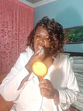 Snapshot of TALLNSEXY48 chatting on September 15, 2025, 1:39 am TALLNSEXY48 online show from September 15, 2025, 1:39 am