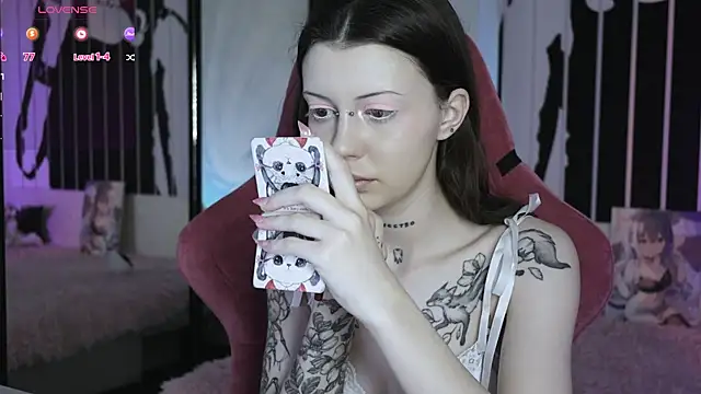 prettybones online show from March 7, 2025, 11:40 am