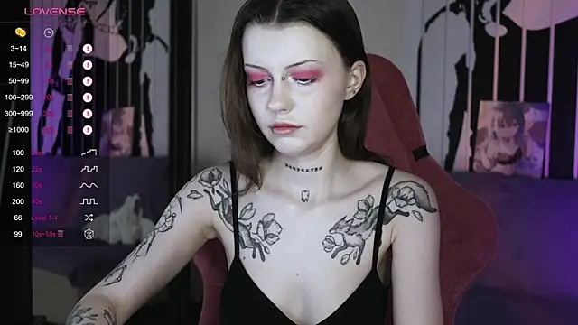 prettybones online show from January 14, 2025, 11:31 am