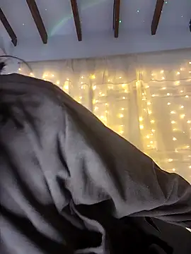 Juanelopez1 online show from February 10, 2025, 7:15 am