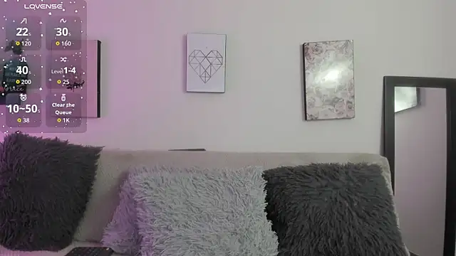 Murieel 69 online show from September 19, 2025, 8:57 pm