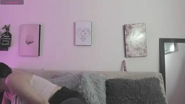 Murieel 69 online show from September 10, 2025, 6:29 pm